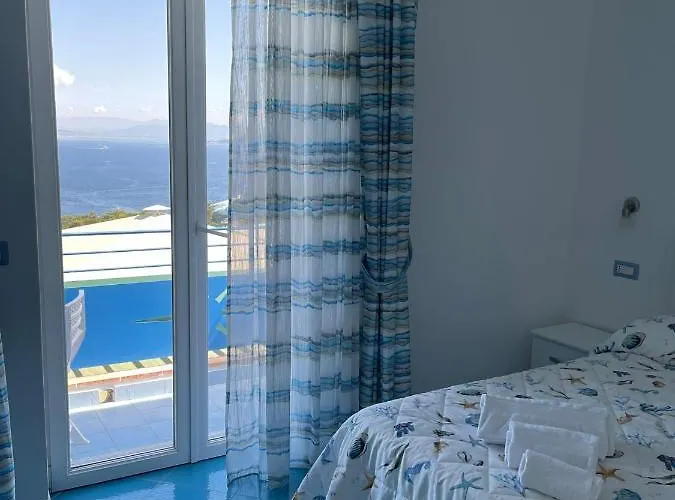 Alojamento de Acomodação e Pequeno-almoço Caprionda Capri