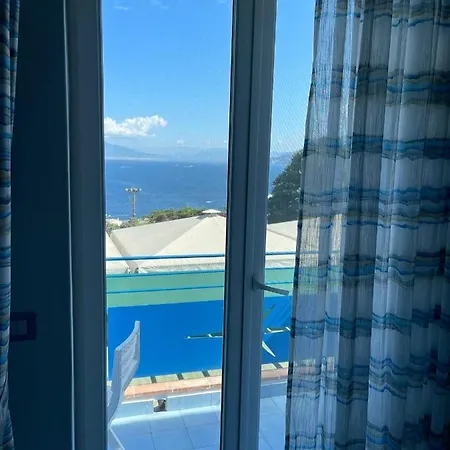 Caprionda 4* קאפרי